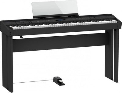 Roland 发布 FP-X 系列便携式钢琴